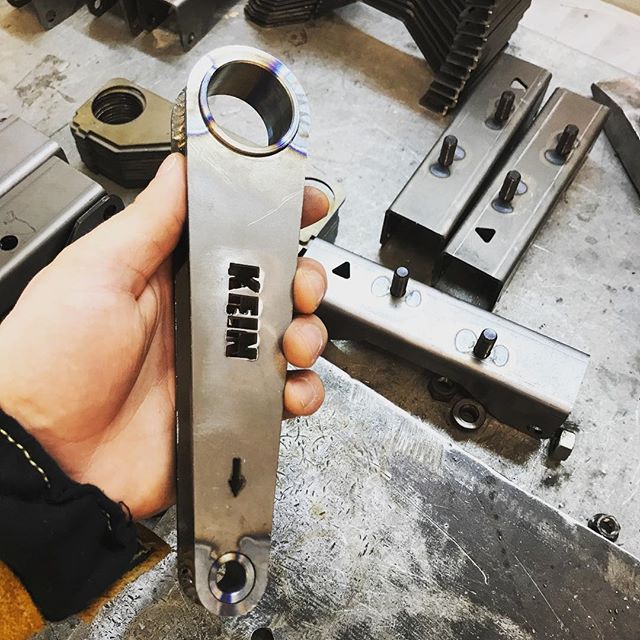 картинка Верхняя опора трансмиссии (стоппер, косточка) Subaru Impreza ,Legacy магазин  StreetTuning 