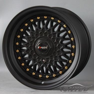 картинка Новые диски BBS RS R17 4X100/5X100 ET20 J10 черный мат + золотистые болтики магазин  StreetTuning 