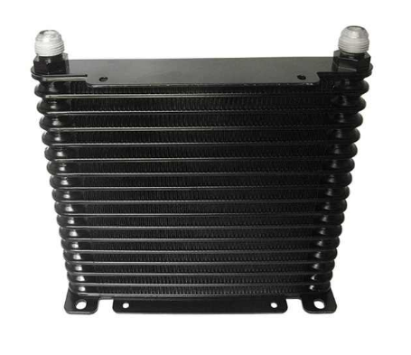 картинка Масляный радиатор 17 рядов, под фитинг AN10, черный толщина 32 мм магазин  StreetTuning 