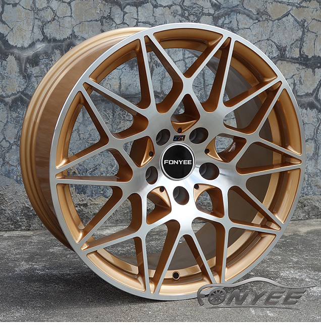 картинка Новые диски BMW AG MGT R18 5x120 ET30 J8,5 золото + серебро магазин  StreetTuning 