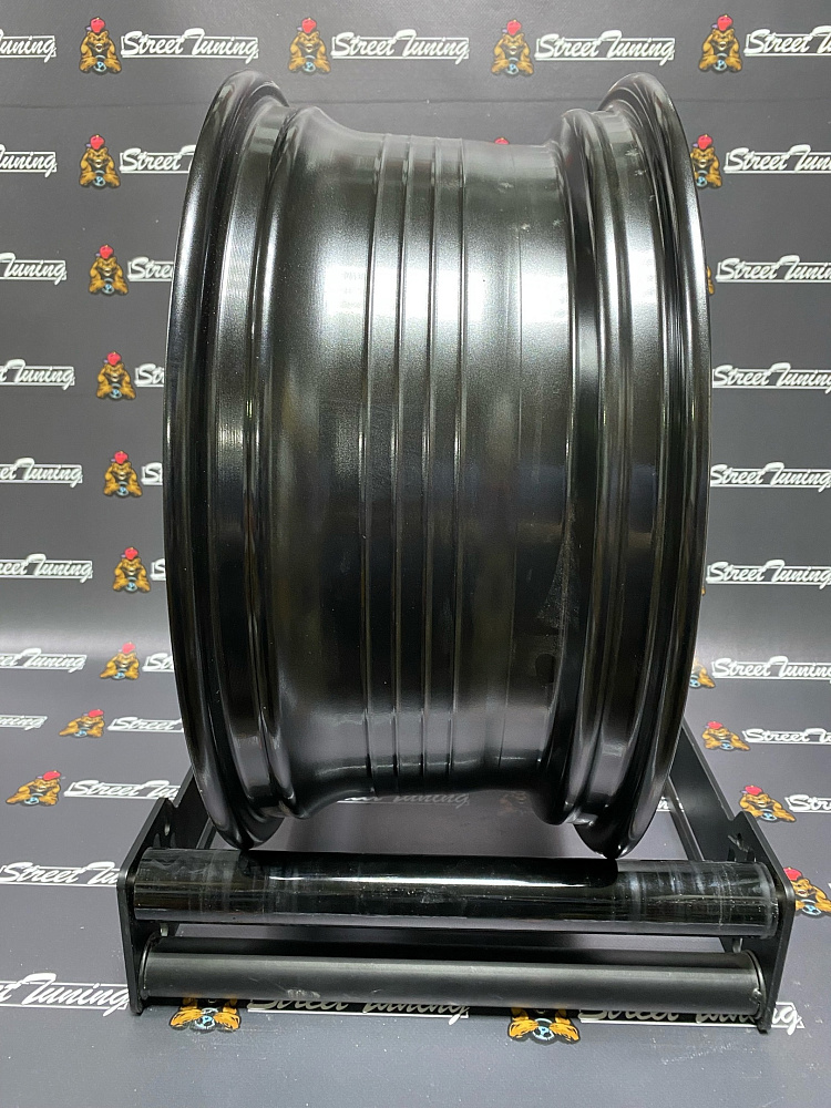 картинка Новые диски HRE FF28 R17 J7.5 ET35 5x108 Hyper Black от магазина  StreetTuning