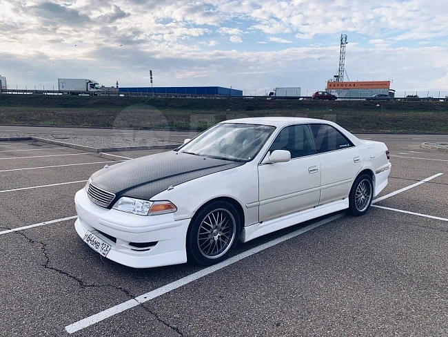 картинка Комплект обвесов Uras для Toyota Mark 2 100 магазин  StreetTuning 