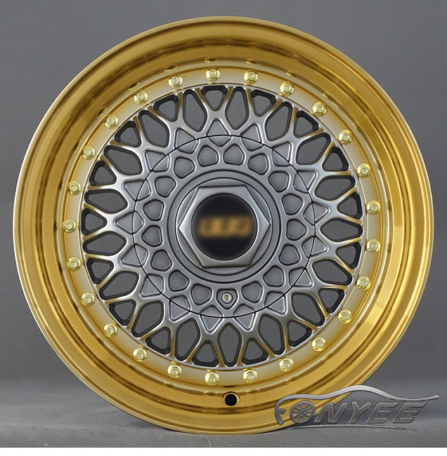 картинка Новые диски BBS RS R14 4X108/4X100 ET20 J6 серебро + золотая полированная полка магазин  StreetTuning 