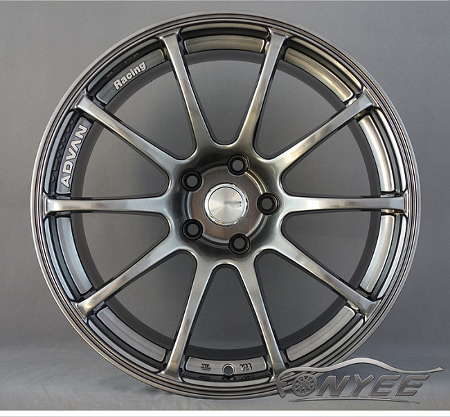 картинка Новые диски Advan Racing Rs R18 5x114,3 ET25 J9 графит магазин  StreetTuning 