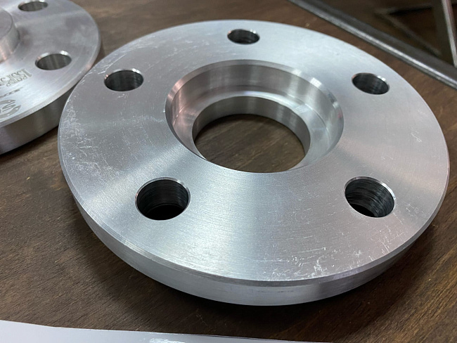 картинка Проставка Starleks 15 мм 5x112  цо 66.6 утолщенный борт магазин  StreetTuning 