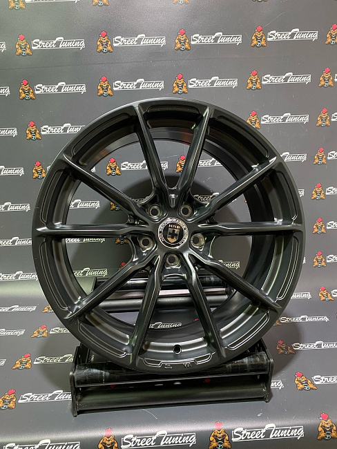картинка Новые диски HRE DQ015 Flow Forming R18 J8 ET35 5X108 Black Mat магазин  StreetTuning 