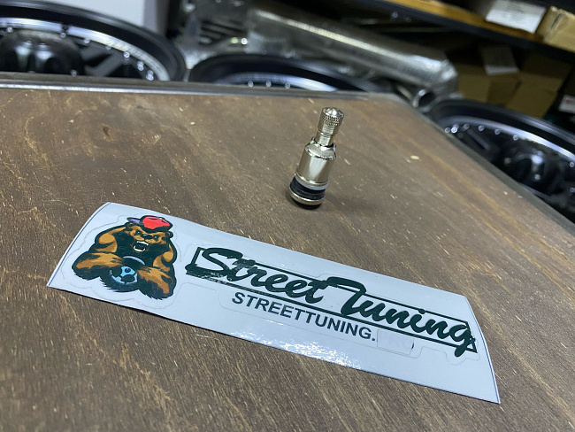 картинка Ниппель (вентиль) для колес, разборный MS525CR, цвет хром магазин  StreetTuning 