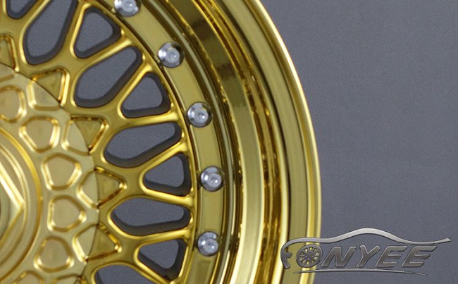 картинка Новые диски BBS RS R15 4X100 ET15 J8 золото хром + серебристые болтики магазин  StreetTuning 