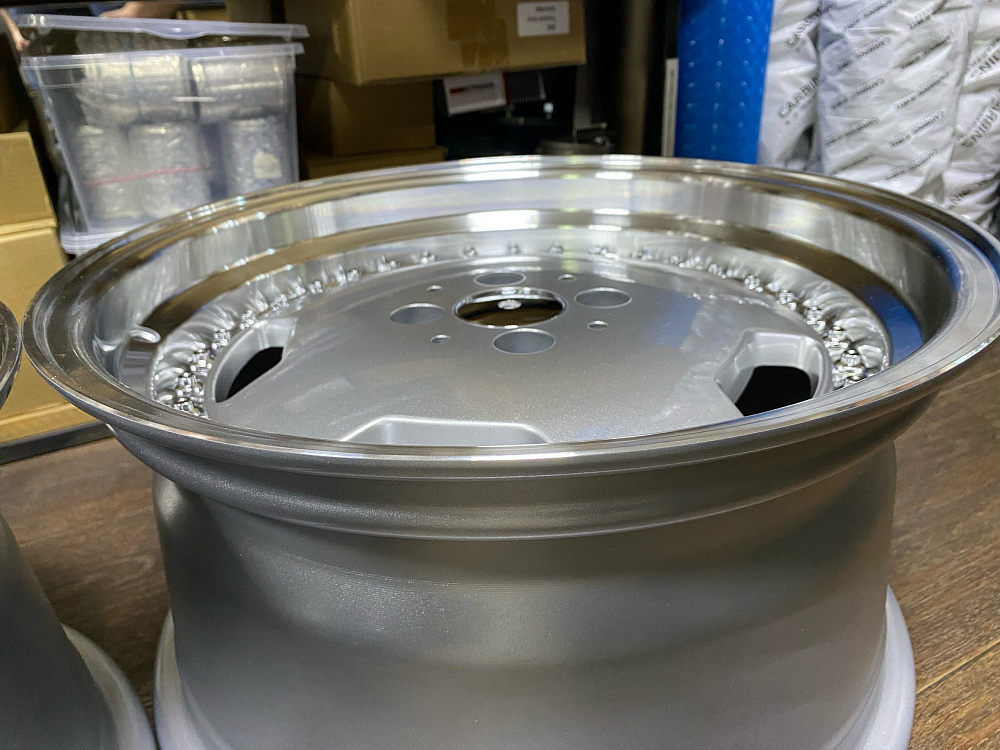 картинка Новые диски HSR R16 J8 ET25 от магазина  StreetTuning