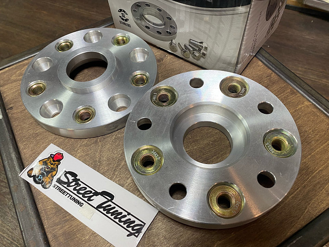 картинка Проставка Starleks 20 мм 5x130 14x1.5 цо 71.6 - РФ магазин  StreetTuning 