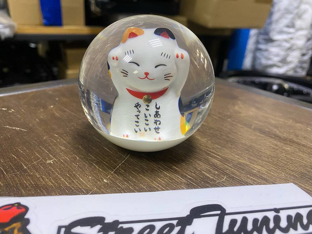 картинка Ручка кпп, Lucky Cat, шар 70 мм. от магазина  StreetTuning