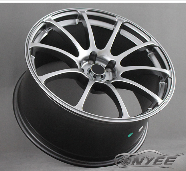 картинка Новые диски Advan RS R19 5x114,3 ET35 J9,5 серебро + серый магазин  StreetTuning 