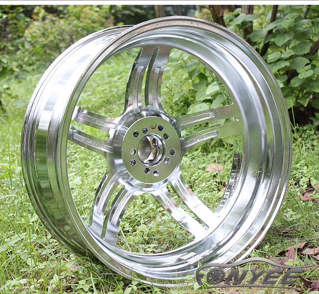 картинка Новые диски C Square C16 R20 5X110/5X114,3 ET40 J8,5 хром магазин  StreetTuning 