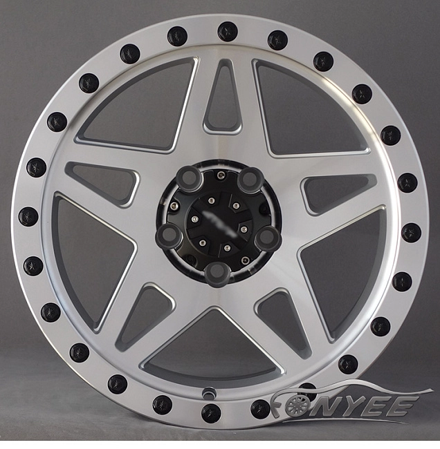 картинка Новые диски MVF-968 R16 5X114,3 ET15 J7 серебро и черные болтики магазин  StreetTuning 