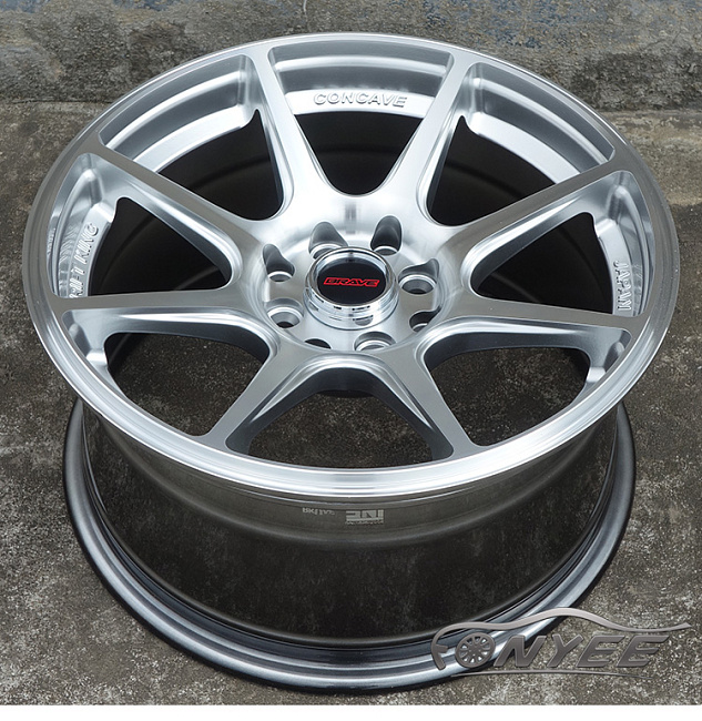 картинка Новые диски BRAVE R16 4x114,3 ET30 J8 серебристые магазин  StreetTuning 