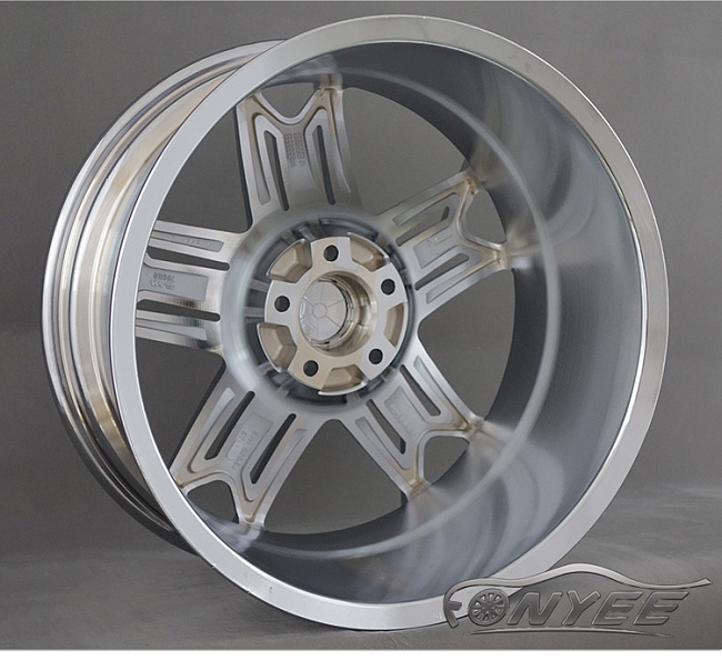 картинка Новые диски Takuma RS600 аналог Kahn RS600 R19 5х114,3 ET40 J8,5 серебро + черный магазин  StreetTuning 