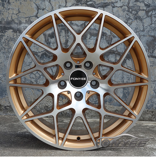 картинка Новые диски BMW AG MGT R18 5x120 ET30 J8,5 золото + серебро магазин  StreetTuning 