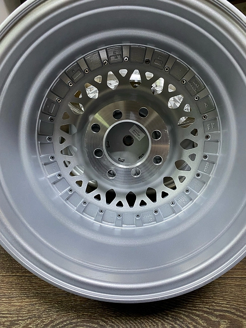 картинка Новые диски BBS RS R13 J6 ET25 4x100/4x114.3 , серебро + полировка магазин  StreetTuning 