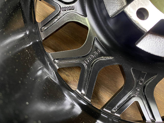 картинка Новые диски Black Rhino Sprocket R17 5X150 ET-25 J8,5 черный глянец магазин  StreetTuning 