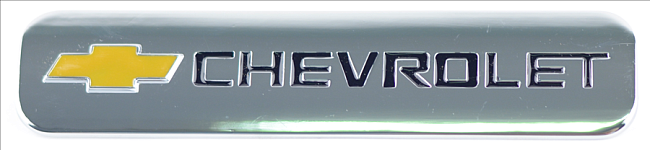 картинка Шильдик в решетку радиатора с логотипом "Сhevrolet" магазин  StreetTuning 