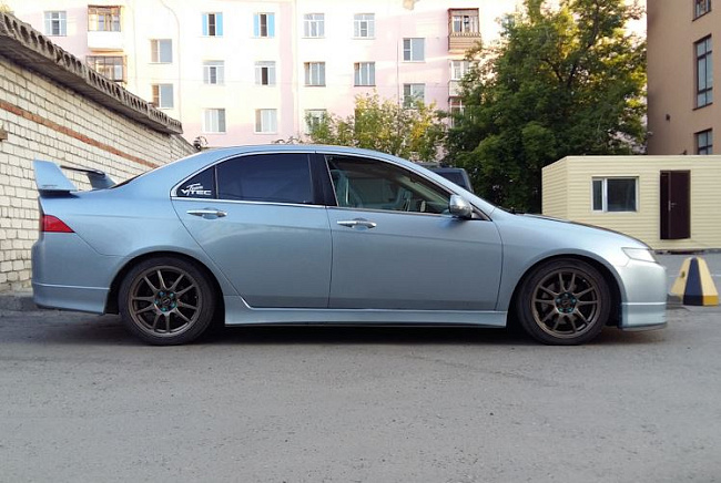 картинка Пружины подвески для Honda Accord 7 -30 задние магазин  StreetTuning 