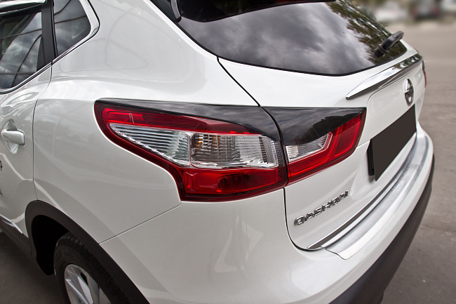 картинка Nissan Qashqai 2014—2016 Накладки на задние фонари (реснички) магазин  StreetTuning 