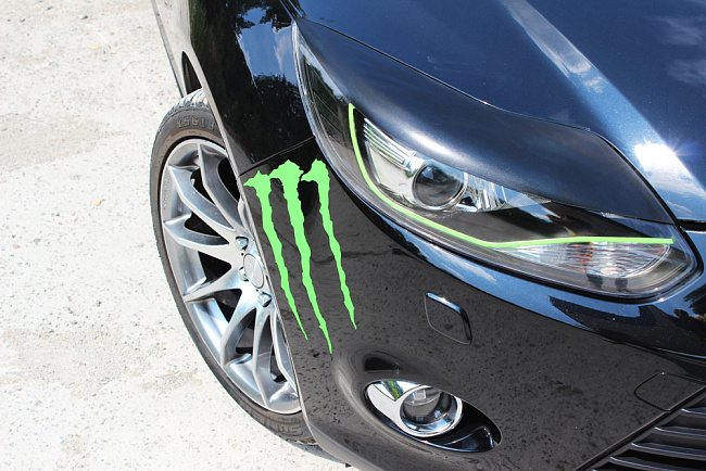 картинка Ford Focus III 2011—2013 Накладки на передние фары (реснички) компл.-2 шт. магазин  StreetTuning 