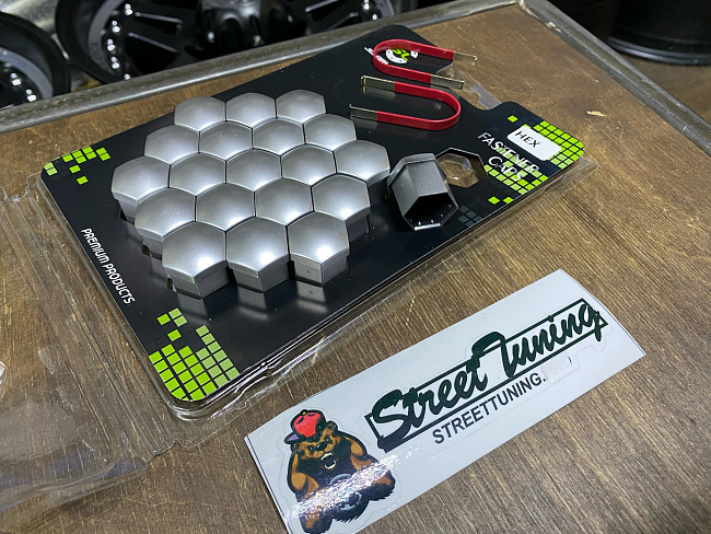 картинка Декоративные колпачки для колесных гаек и болтов под 17й ключ, серый мат магазин  StreetTuning 