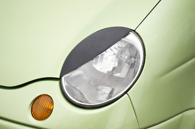 картинка Daewoo  Matiz 2000—н.в. Накладки на передние фары (реснички) компл.-2 шт. магазин  StreetTuning 