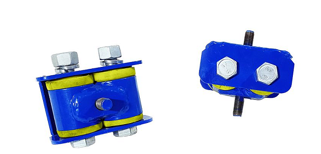 картинка Подушки двигателя для ВАЗ 2101 на п/у сайлентблоках магазин  StreetTuning 