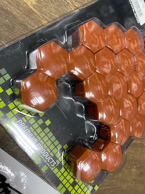 картинка Декоративные колпачки для колесных гаек и болтов под 21й ключ, коричневые магазин  StreetTuning 