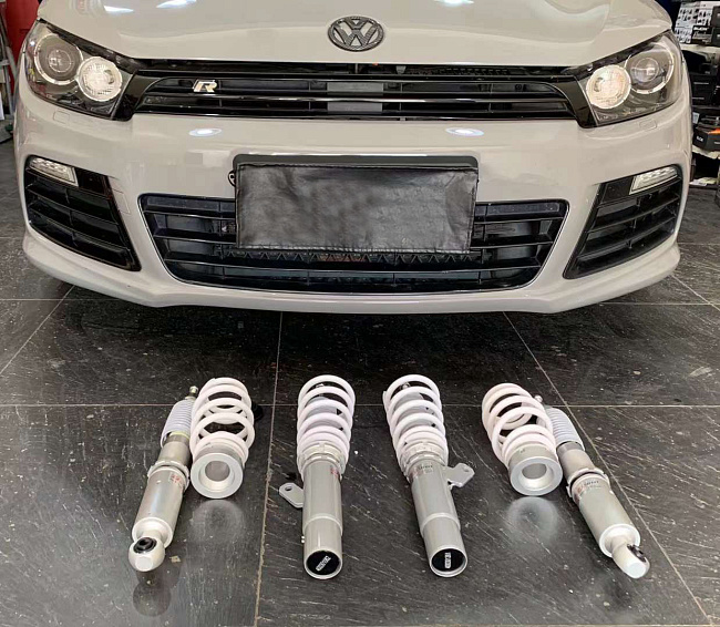 картинка Винтовая подвеска койловеры DWD Street series для VW Jetta 5th Gen 05-11 магазин  StreetTuning 