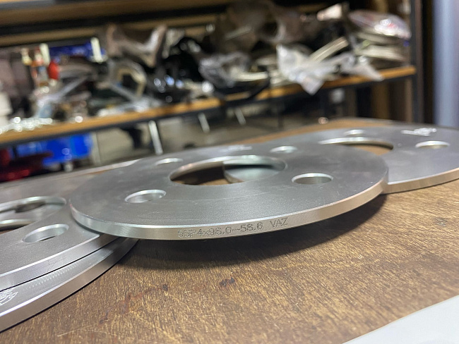 картинка Проставка Starleks 5 мм 4x98  цо 58.6 Silver магазин  StreetTuning 