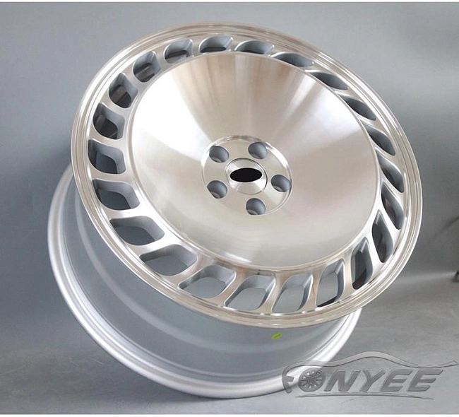 картинка Новые диски Saxo R18 5X100 ET40 J9 серебро магазин  StreetTuning 