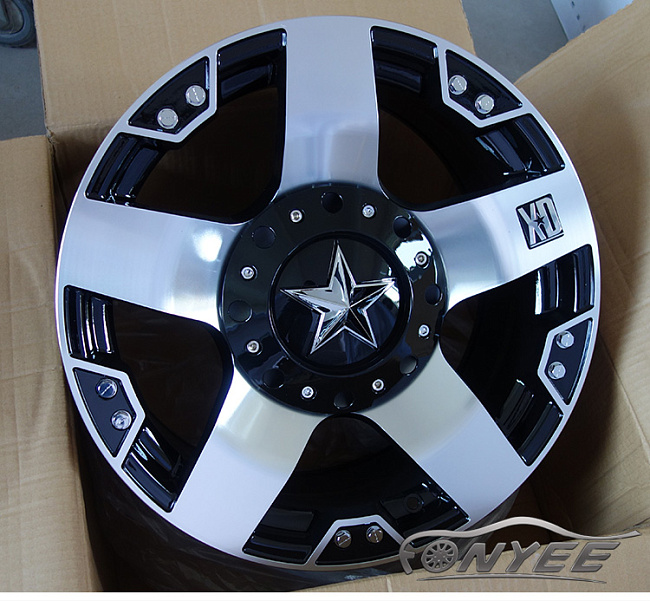 картинка Новые диски KMC XD series Rockstar 1 R18 6X139,7/6X135 ET18 J9 черный мат + серебро магазин  StreetTuning 