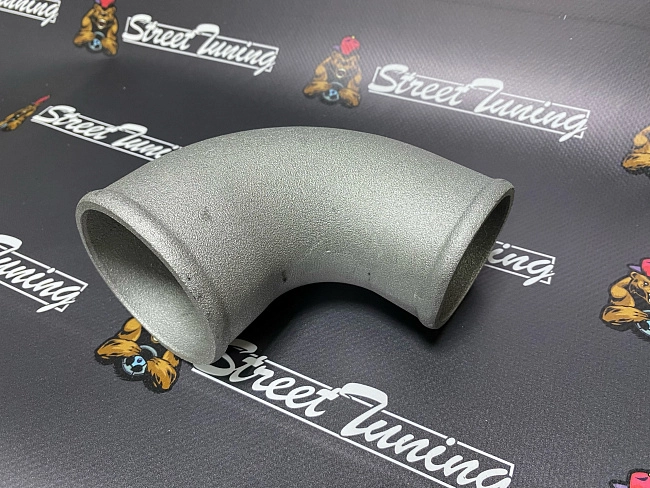 картинка Отвод алюминиевый приварной 90 гр 63 - 76 мм магазин  StreetTuning 