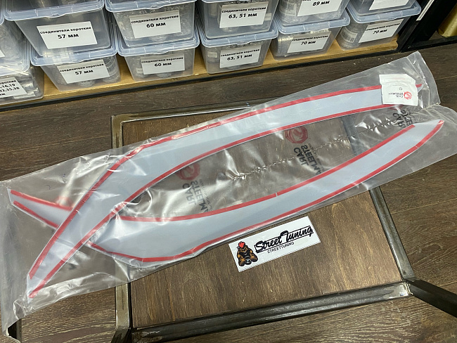 картинка Реснички на передние фары HONDA CR-V 2012-2016г(рестайлинг) магазин  StreetTuning 