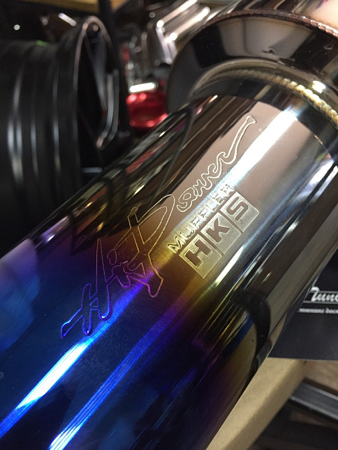 картинка Прямоточная банка HKS Style серии Jasma, D - 63 x 89 мм с напылением магазин  StreetTuning 