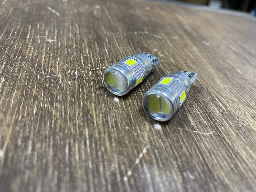 картинка Светодиодные лампы T10 с обманкой , A02, белое свечение, к-т 2 шт от магазина  StreetTuning