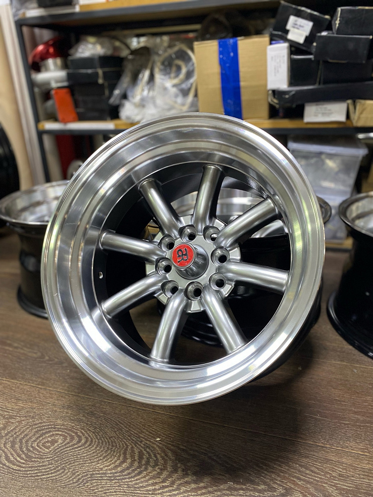 картинка Новые диски Watanabe RS R15 J9 ET(-13) 4X100/4X114.3 Темное серебро от магазина  StreetTuning