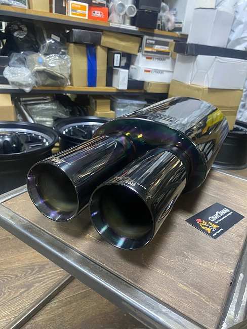 картинка Прямоточная банка HKS JASMA, с двойным выходом. магазин  StreetTuning 