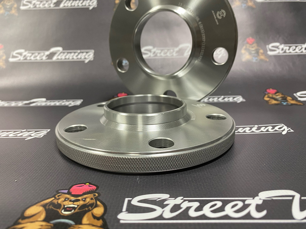 картинка Проставка Starleks 13.5 мм 5x112 цо 66.6 сквозная Silver от магазина  StreetTuning