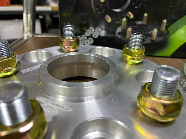 картинка Проставка Starleks 20 мм 5x114,3 12x1.25 цо 56.1 - рф магазин  StreetTuning 