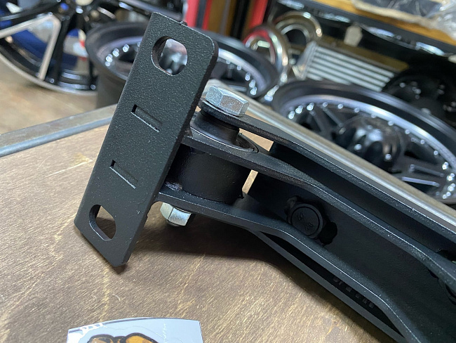 картинка Мягкая опора 5 МКПП для Subaru Impreza, WRX/STI, Legacy, Forester магазин  StreetTuning 