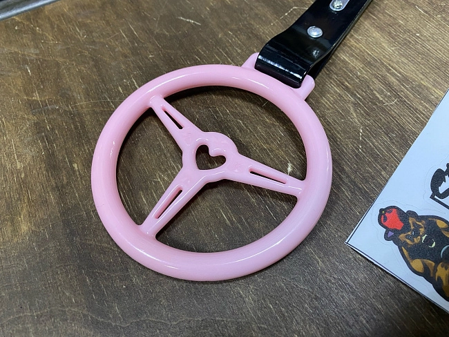 картинка Цурикава "Руль" JDM, цвет розовый магазин  StreetTuning 