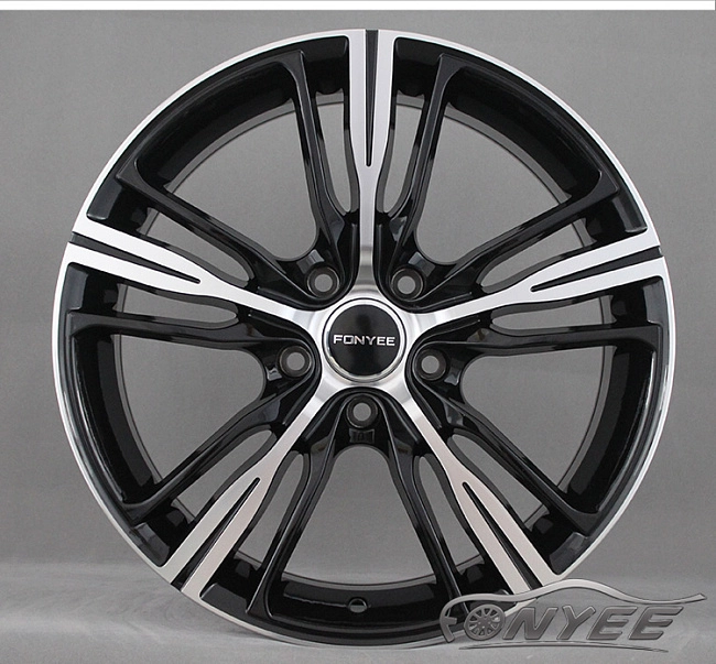 картинка Новые диски BMW Series 660 R18 5x120 ET30 J8 Черный глянец + серебро магазин  StreetTuning 