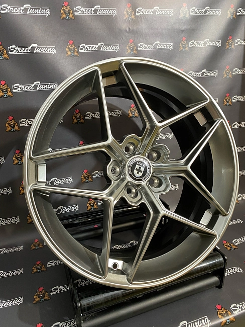 картинка Новые диски HRE FF11 Flow Forming R18 J8 ET38 5X108, Hyper Black магазин  StreetTuning 