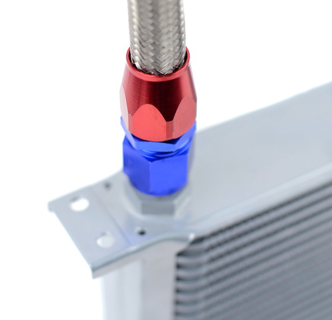 картинка Масляный радиатор 16 рядов, под фитинг AN10, серый 330x155x51 мм магазин  StreetTuning 