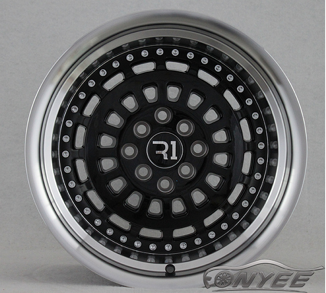 картинка Новые диски ESM 015 R16 4x100-114,3 ET20 J8 черный глянец + серебро магазин  StreetTuning 