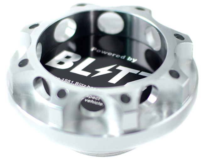 картинка Крышка маслозаливной горловины Blitz for Toyota, серебряная магазин  StreetTuning 